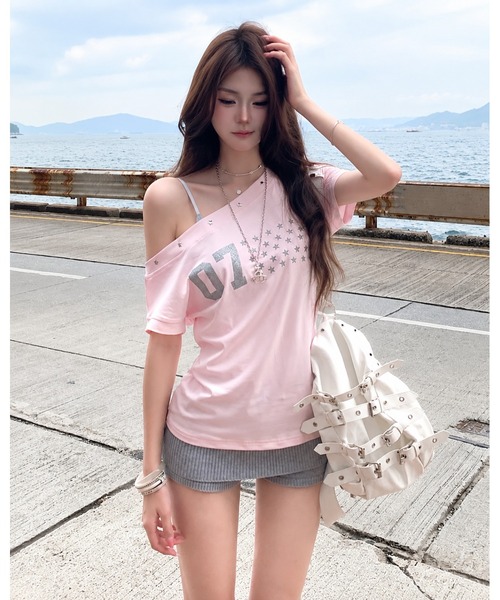 FUNdaysion(ファンデイション)の「07スタースタッズオフショルTシャツ(Tシャツ/カットソー・レディース・ブラック/ピンク・M)」の18枚目の写真