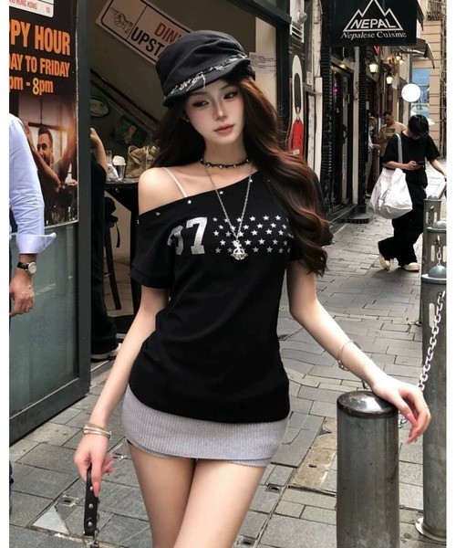 FUNdaysion（ファンデイション）の「07スタースタッズオフショルTシャツ（Tシャツ/カットソー・レディース・ブラック/ピンク・M）」の22枚目の写真