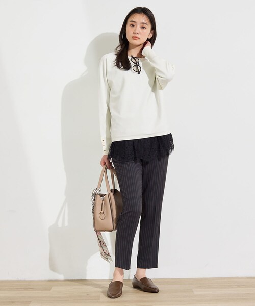 INDIVI(インディヴィ)の「【選べる6色/ストレッチ◎】きれいめドルマンスリーブニット(ニット/セーター・レディース・イエロー/ブルー系その他/オフホワイト/ブラック/キャメル/ライトオレンジ系・38/13/05/19/15 /34)」の9枚目の写真
