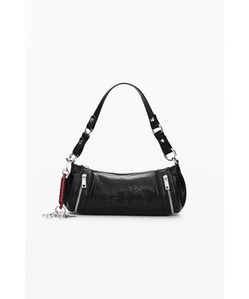 Desigual(デシグアル)の「Classic leather shoulder bag / クラシック レザーショルダーバッグ(ショルダーバッグ・レディース・ブラック・FREE)」の4枚目の写真