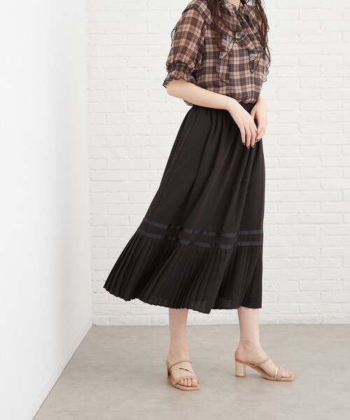 ESPERANZA(エスペランサ)の「ゴールドラインミュールサンダル(サンダル・レディース・ブラック/ピンク系9/ホワイト系9・S/LL/L/M)」の9枚目の写真