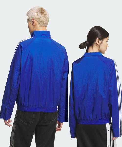 adidas(アディダス)の「FTBL JKT for BEAUTY&YOUTH ジャケット / アディダスオリジナルス adidas Originals(ナイロンジャケット・メンズ・ブルー・X-SMALL/X-LARGE/SMALL/XX-LARGE/3XL/MEDIUM/LARGE)」の2枚目の写真