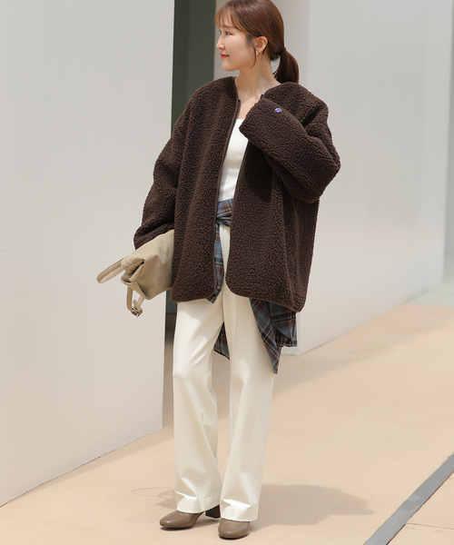Champion（チャンピオン）の「《追加》別注【Champion/チャンピオン】ボアフリースジャケット（ブルゾン・レディース・チャコールグレー/ブラウン・FREE）」の21枚目の写真