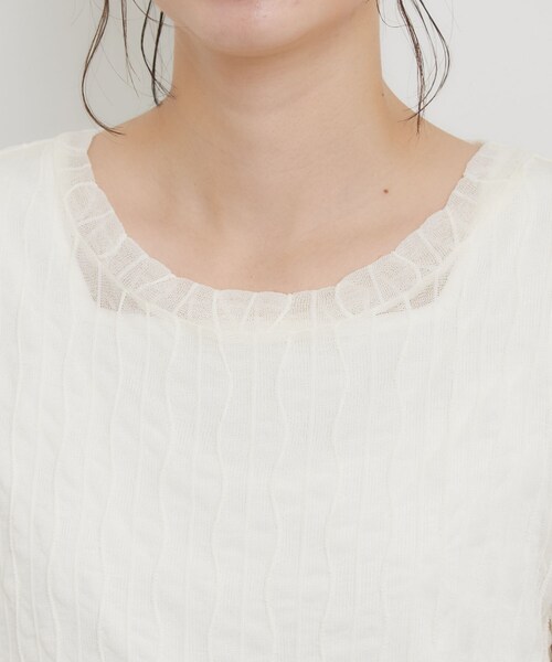 THE SHOP TK (ザ ショップ ティーケー )の「クリンクルシアークルーネックカットソー(Tシャツ/カットソー・レディース・ブラック/ダークブラウン/サックスブルー/アイボリー・12/13)」の7枚目の写真