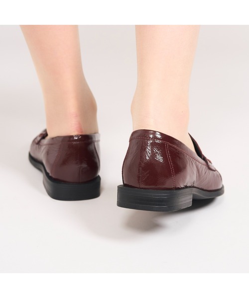 Clarks(クラークス)の「Alixea Walk/アリクシアウォーク(バーガンディパテント)(ローファー・レディース・バーガンディー・UK4/UK3/UK6/UK5)」の17枚目の写真