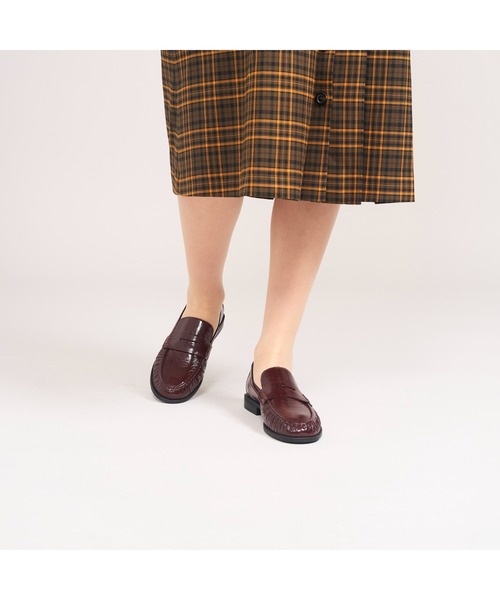 Clarks(クラークス)の「Alixea Walk/アリクシアウォーク(バーガンディパテント)(ローファー・レディース・バーガンディー・UK4/UK3/UK6/UK5)」の12枚目の写真