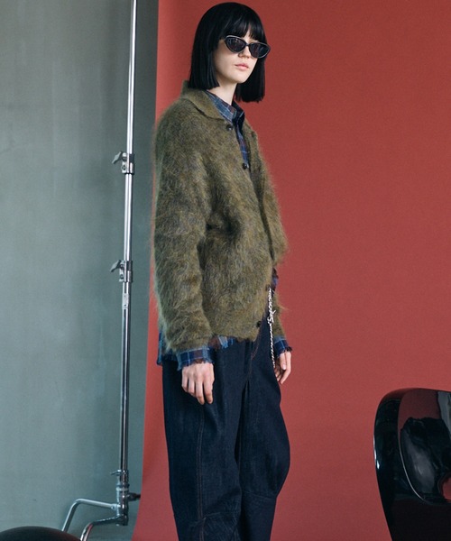 MAISON SPECIAL(メゾンスペシャル)の「《UNISEX》キッドモヘヤプライムオーバー襟付きカーディガン/Kid Mohair Prime-Over Collared Cardigan【MAISON SPECIAL/メゾンスペシャル】(カーディガン/ボレロ・メンズ・チャコールグレー/カーキ/パープル・2/1/0)」の8枚目の写真