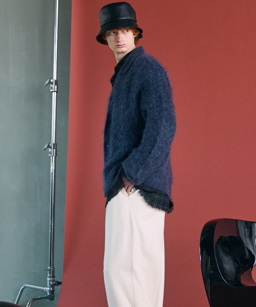 MAISON SPECIAL(メゾンスペシャル)の「《UNISEX》キッドモヘヤプライムオーバー襟付きカーディガン/Kid Mohair Prime-Over Collared Cardigan【MAISON SPECIAL/メゾンスペシャル】(カーディガン/ボレロ・メンズ・チャコールグレー/カーキ/パープル・2/1/0)」の12枚目の写真