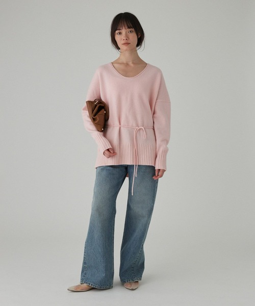BABYLONE(バビロン)の「Vネックドロストニット<セットアップ対応>(ニット/セーター・レディース・チャコール/ベビーピンク/ブラウン・フリー)」の14枚目の写真