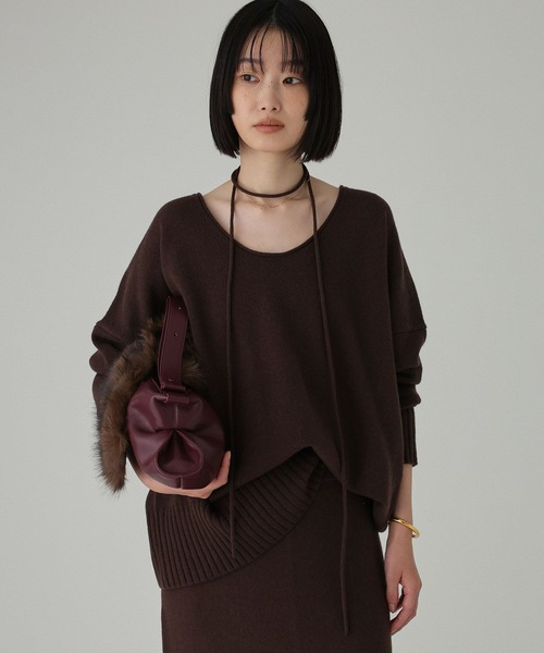BABYLONE(バビロン)の「Vネックドロストニット<セットアップ対応>(ニット/セーター・レディース・チャコール/ベビーピンク/ブラウン・フリー)」の17枚目の写真