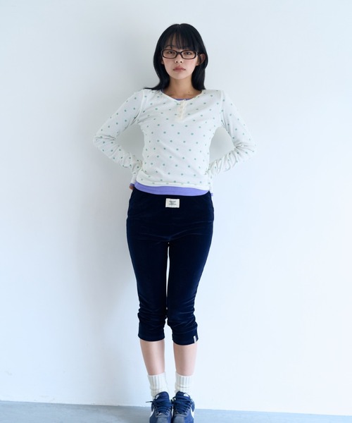 common gull products.(コモンガルプロダクツ)の「薄暮のベロアカプリパンツ(その他パンツ・レディース・ネイビー/ボルドー/マスタード・MEDIUM/SMALL/LARGE)」の5枚目の写真