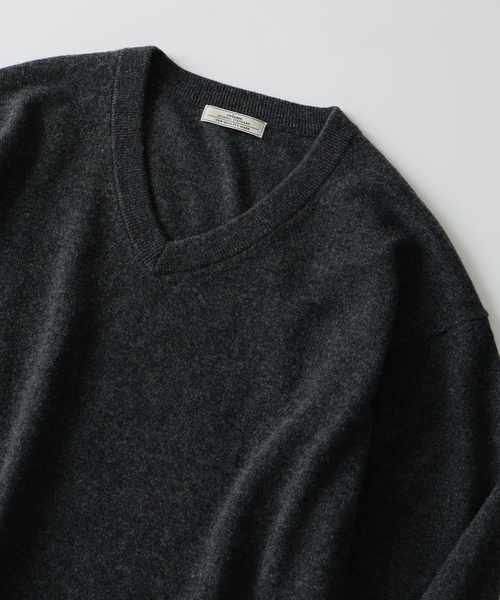 JOURNAL STANDARD relume(ジャーナルスタンダード レリューム)の「COLLINS VILLE WOOL / コリンズ ビル ウールニット Vネック(ニット/セーター・メンズ・ライトグレー/ブラックミックス・LARGE/MEDIUM)」の12枚目の写真
