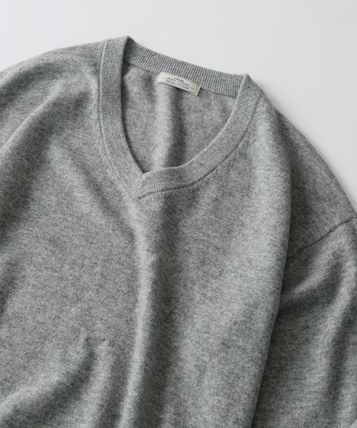JOURNAL STANDARD relume(ジャーナルスタンダード レリューム)の「COLLINS VILLE WOOL / コリンズ ビル ウールニット Vネック(ニット/セーター・メンズ・ライトグレー/ブラックミックス・LARGE/MEDIUM)」の13枚目の写真