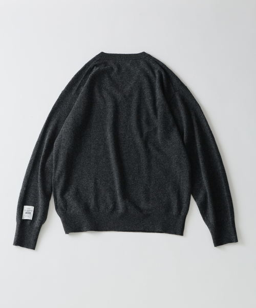 JOURNAL STANDARD relume(ジャーナルスタンダード レリューム)の「COLLINS VILLE WOOL / コリンズ ビル ウールニット Vネック(ニット/セーター・メンズ・ライトグレー/ブラックミックス・LARGE/MEDIUM)」の15枚目の写真