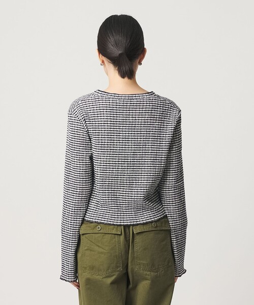 BEAUTY&YOUTH UNITED ARROWS(ビューティーアンドユースユナイテッドアローズ)の「ソリッド&チェック Vネック カーディガン(カーディガン/ボレロ・レディース・ホワイト/ブラック/ライトブルー・FREE)」の9枚目の写真