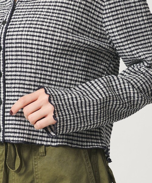 BEAUTY&YOUTH UNITED ARROWS(ビューティーアンドユースユナイテッドアローズ)の「ソリッド&チェック Vネック カーディガン(カーディガン/ボレロ・レディース・ホワイト/ブラック/ライトブルー・FREE)」の11枚目の写真