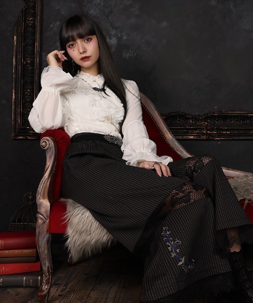 axes femme(アクシーズファム)の「レースアップ×フリルブラウス(シャツ/ブラウス・レディース・ホワイト/パープル/ブラック・MEDIUM/LARGE)」の7枚目の写真