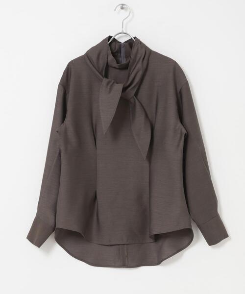 URBAN RESEARCH ROSSO WOMEN(アーバンリサーチ ロッソ)の「タイデザインセミシアーブラウス(シャツ/ブラウス・レディース・ライトブルー/チャコールグレー/オフホワイト・FREE)」の13枚目の写真