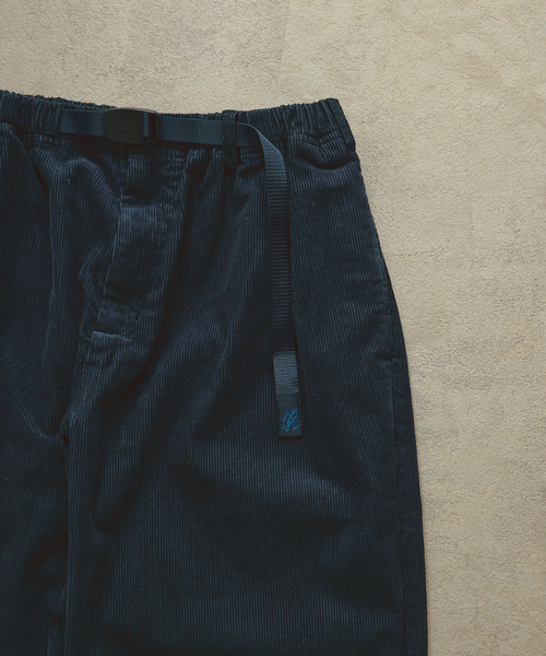 Gramicci(グラミチ)の「GRAMICCI / グラミチ 別注 11W コーデュロイ ワイドパンツ(その他パンツ・メンズ・パープル/ブラック/ライトグレー/ネイビー・MEDIUM/LARGE)」の8枚目の写真