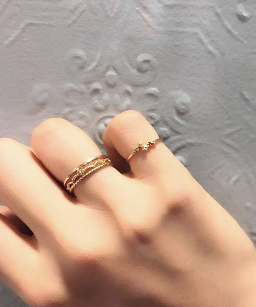 NOJESS(ノジェス)の「K10リング(リング・レディース・イエローゴールド・#13/#11/#9)」の5枚目の写真