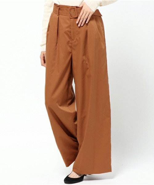 laboratory work(ラボラトリーワーク)の「ベルト付き ツイルワイドパンツ(その他パンツ・レディース・キャメル/ベージュ/ブラック・MEDIUM)」の17枚目の写真