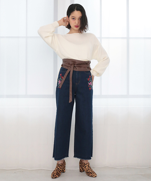 one after another NICE CLAUP（ワンアフターアナザーナイスクラップ）の「カシミアタッチボートネックニット（ニット/セーター・レディース・ブラック/アイボリー/グリーン/レッド/ライトグレー・FREE）」の19枚目の写真