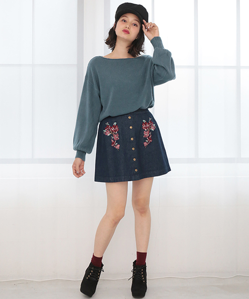 one after another NICE CLAUP（ワンアフターアナザーナイスクラップ）の「カシミアタッチボートネックニット（ニット/セーター・レディース・ブラック/アイボリー/グリーン/レッド/ライトグレー・FREE）」の15枚目の写真