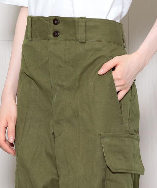 BEAUTY&YOUTH UNITED ARROWS（ビューティーアンドユースユナイテッドアローズ）の「＜DEAD STOCK＞FRENCH M 14M-47 PANTS/ﾊﾟﾝﾂ. ◆（その他パンツ・レディース・オリーブ・35）」の3枚目の写真