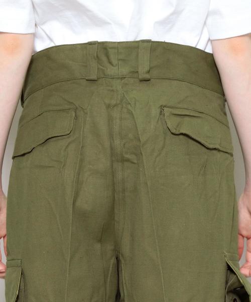 BEAUTY&YOUTH UNITED ARROWS（ビューティーアンドユースユナイテッドアローズ）の「＜DEAD STOCK＞FRENCH M 14M-47 PANTS/ﾊﾟﾝﾂ. ◆（その他パンツ・レディース・オリーブ・35）」の4枚目の写真