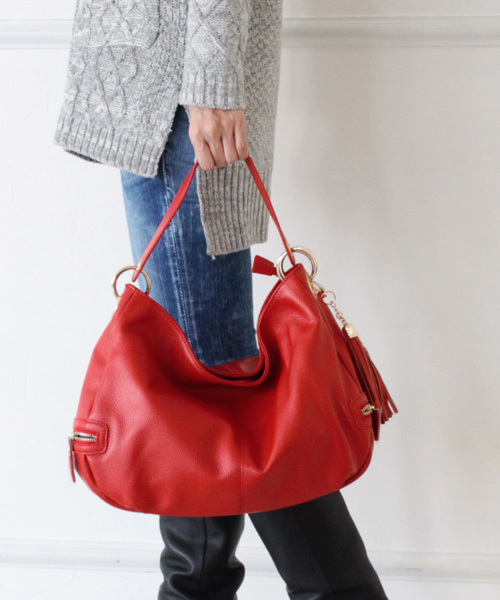 VitaFelice（ヴィータフェリーチェ）の「本革ワンハンドルバッグ（ショルダーバッグ・レディース・キャメル/グレー/ブラウン系その他/ネイビー/ブラウン/ブラック/レッド/アイボリー/ベージュ系その他/アッシュグレー/ワイン/プラム/ボルドー・FREE）」の11枚目の写真