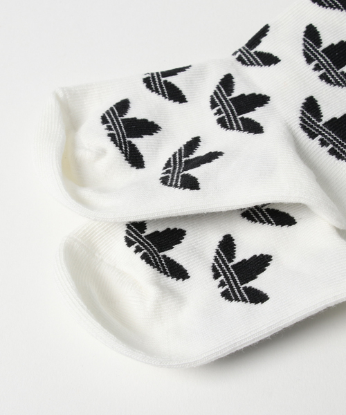 adidas（アディダス）の「オリジナルス 靴下 ソックス [CREW SOCKS KIDS]（ソックス/靴下・キッズ・ブラック系その他・10-12cm/17-19cm/19-21cm/12-14cm/14-16cm）」の3枚目の写真