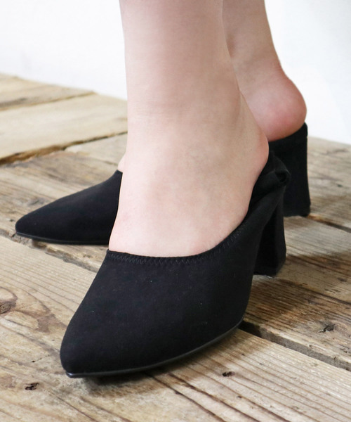 salle de bal(サルデバル)の「ギャザーパンプス(パンプス・レディース・ベージュ/ブラック・M/S/L)」の2枚目の写真