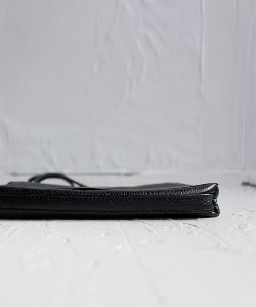 antiqua（アンティカ）の「コンパクト牛革ショルダーバッグ（ショルダーバッグ・レディース・ブラック/カーキ・FREE）」の5枚目の写真