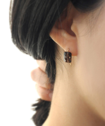 「anq.」K10・ OneStoneピアス(カイヤナイト、スモーキークォーツ、オニキス)