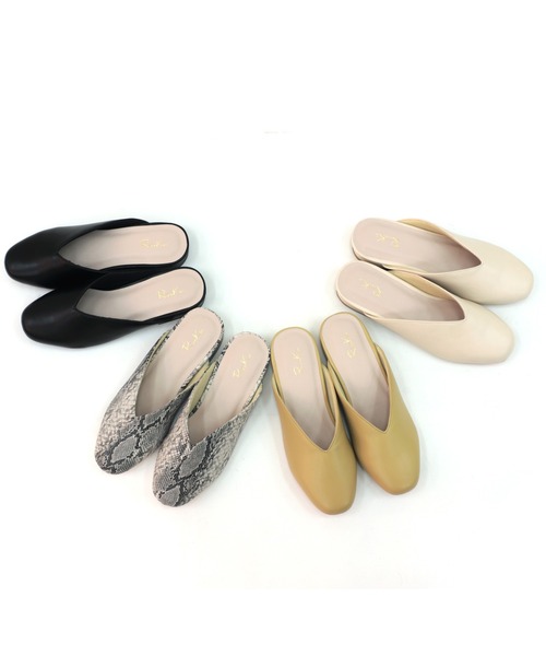 RiiiKa（リーカ）の「スクエアトゥ　Ｖカットミュール【RiiiKa/リーカ】（サンダル・レディース・ベージュ/ブラック/キャメル/ブラウン系その他/ライトブラウン/アイボリー/パイソン/ホワイト系その他/ブラック系その他/イエロー・M/L/LL/S）」の21枚目の写真