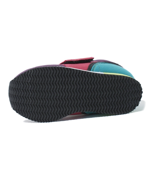 NEW BALANCE(ニューバランス)の「ニューバランス 子供用シューズ カラフル <FS996>(スニーカー・キッズ・マルチ・15cm)」の3枚目の写真