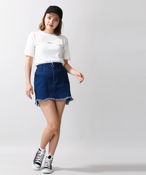 WEGO（ウィゴー）の「WEGO/カットオフタイトデニムスカパン（デニムスカート・レディース・インディゴブルー/ダークインディゴブルー/ブルー系その他・FREE）」の4枚目の写真