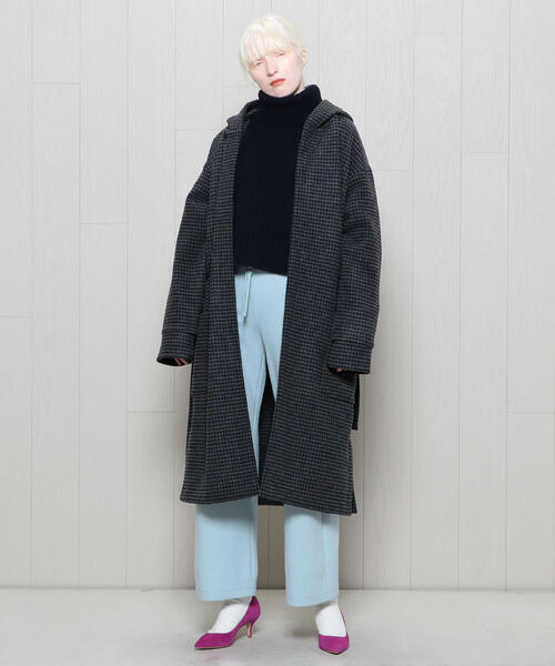 ATON（エイトン）の「＜ATON＞DOUBLE FACE MELTON HOODED COAT/コート