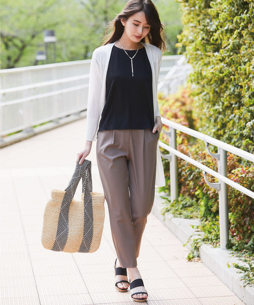 12Twelve Agenda(トゥエルブ アジェンダ)の「ストレッチツイルテーパードパンツ(その他パンツ・レディース・ベージュ/ネイビー/カーキ・M)」の7枚目の写真