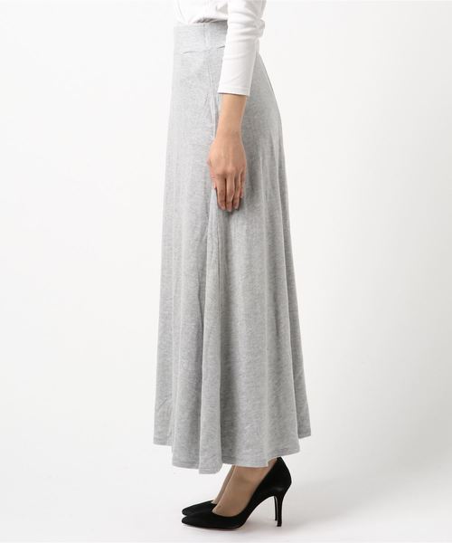 three dots(スリードッツ)の「Brushed sweater long skirt(スカート・レディース・ブラック/霜降りグレー・MEDIUM/X-SMALL/SMALL)」の3枚目の写真