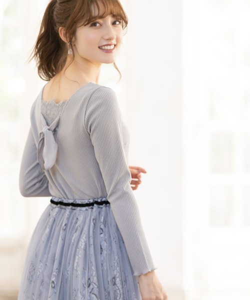 tocco closet(トッコ クローゼット)の「バックリボン&レースメローリブトップス(その他トップス・レディース・ライトグレー/ラベンダー・M)」の2枚目の写真