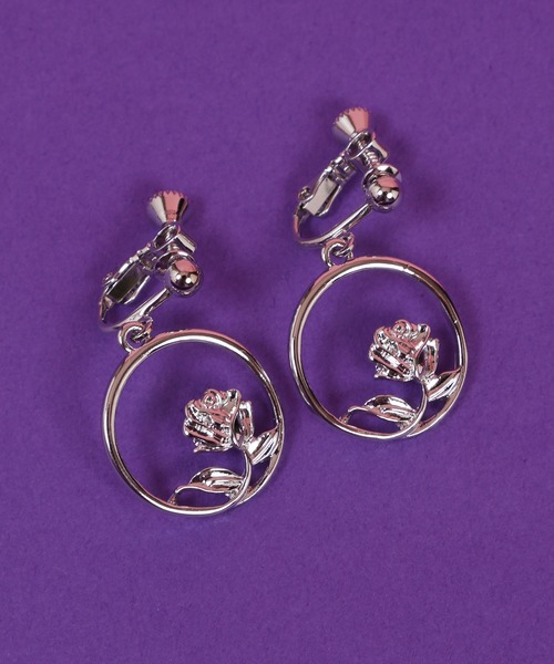 WC（ダブル シー）の「WC/バラモチーフイヤリング（イヤリング・レディース・その他1/その他2・FREE）」の2枚目の写真