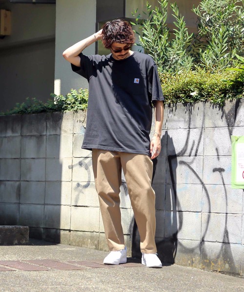 Carhartt（カーハート）の「【Carhartt/カーハート】WORKWEAR POCKET SHORT-SLEEVE T-SHIRT 　USサイズ　ビッグシルエット　ワンポイント　Tシャツ　ビッグシルエット　無地　ユニセックス クルーネック（Tシャツ/カットソー・メンズ・ホワイト/ブラック・MEDIUM/LARGE/SMALL）」の17枚目の写真