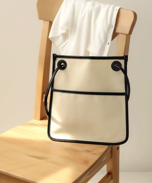 Bab（バブ）の「【WEB限定】配色パイピングバッグ（ショルダーバッグ・レディース・ブラック/ブラウン/キャメル・ONE SIZE）」の14枚目の写真