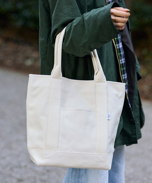 BEAMS JAPAN（ビームス　ジャパン）の「〈UNISEX〉sasicco / 別注 OBI トートバッグ（トートバッグ・レディース・オフホワイト/ブラック/その他・ONE SIZE）」の2枚目の写真
