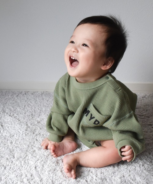 MAKE YOUR DAY（メイクユアデイ）の「ワッフルポケットロンパース■70.80cm（ロンパース・キッズ・チャコールグレー/パープル/ブラウン/グリーン/アイボリー・80/70）」の4枚目の写真