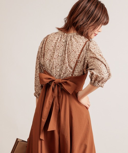 natural couture（ナチュラルクチュール）の「【WEB限定カラー有り】パール釦とろみサテン7分袖ブラウス（シャツ/ブラウス・レディース・アイボリー/ブラウン/ブルー/サーモンピンク/その他1/その他2・FREE）」の20枚目の写真