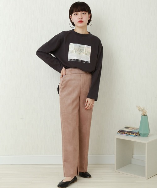 CHARM BERRY TIC（チャームベリーチック）の「スエードポンチ センタープレスストレートパンツ　インサイドスリット（その他パンツ・レディース・ブラック/ベージュ/ピンク/カーキ/アイボリー・M/L）」の9枚目の写真