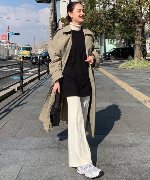 STUNNING LURE（スタニングルアー）の「ロングトレンチコート