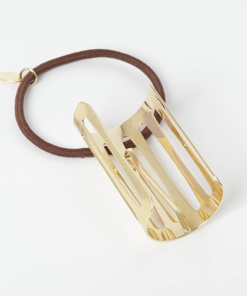 SMELLY（スメリー）の「ワイドメタルカットヘアカフセット（ヘアゴム・レディース・ゴールド・-）」の3枚目の写真